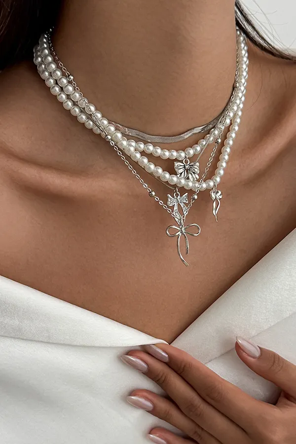 Fashionable Multi-layer Sweet Alloy Necklace