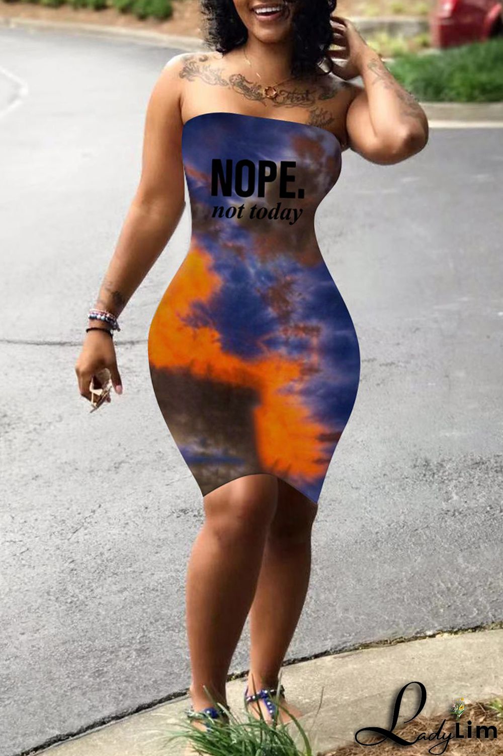 Red Fashion Sexy Print Tie-dye Backless Strapless Sleeveless Dress