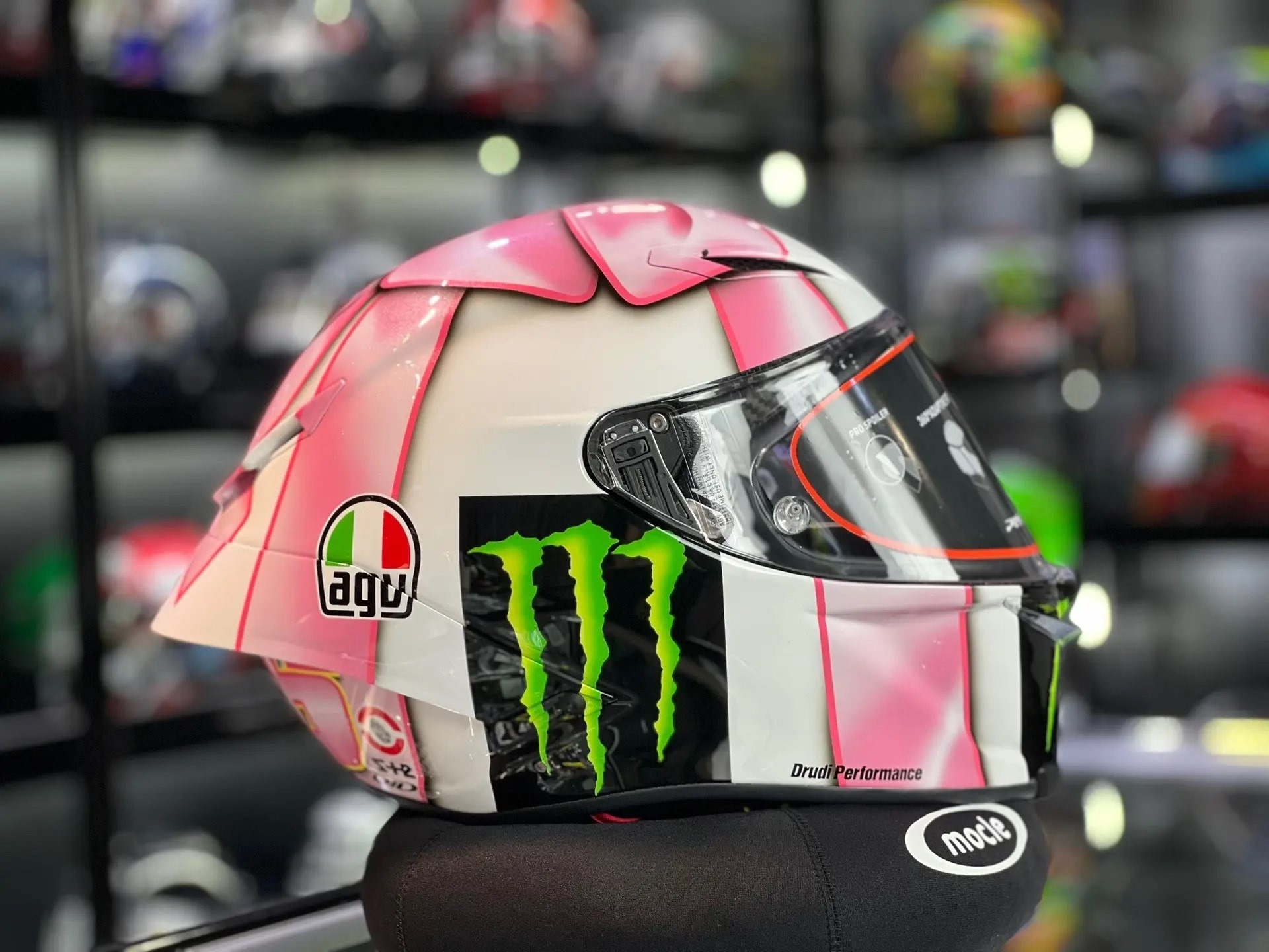 AGV Bowknot Pista Limited Edition Full Range of Top Configuration Helmet AGV's best quality new version Latest factory single nail strongest version High-end version collection Not low-end Rossi 2005 winter test collection
