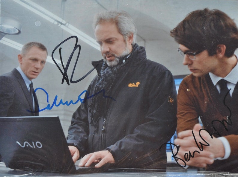 JAMES BOND 007 SKYFALL Signed Photo Poster painting X3 director Sam Mendes, Ben Wishaw, Daniel Craig wcoa