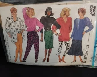 pornhint Pornhint Butterick 4127 sewing pattern for pants, leggings and skirts - tapered pants, straight or gored skirt, elastic waist, some pieces cut to 10