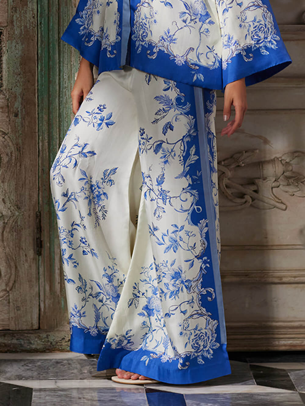 Chic Digital Print Wide-Leg Pants