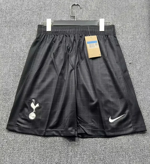 25/26 Away Shorts Fan Edition