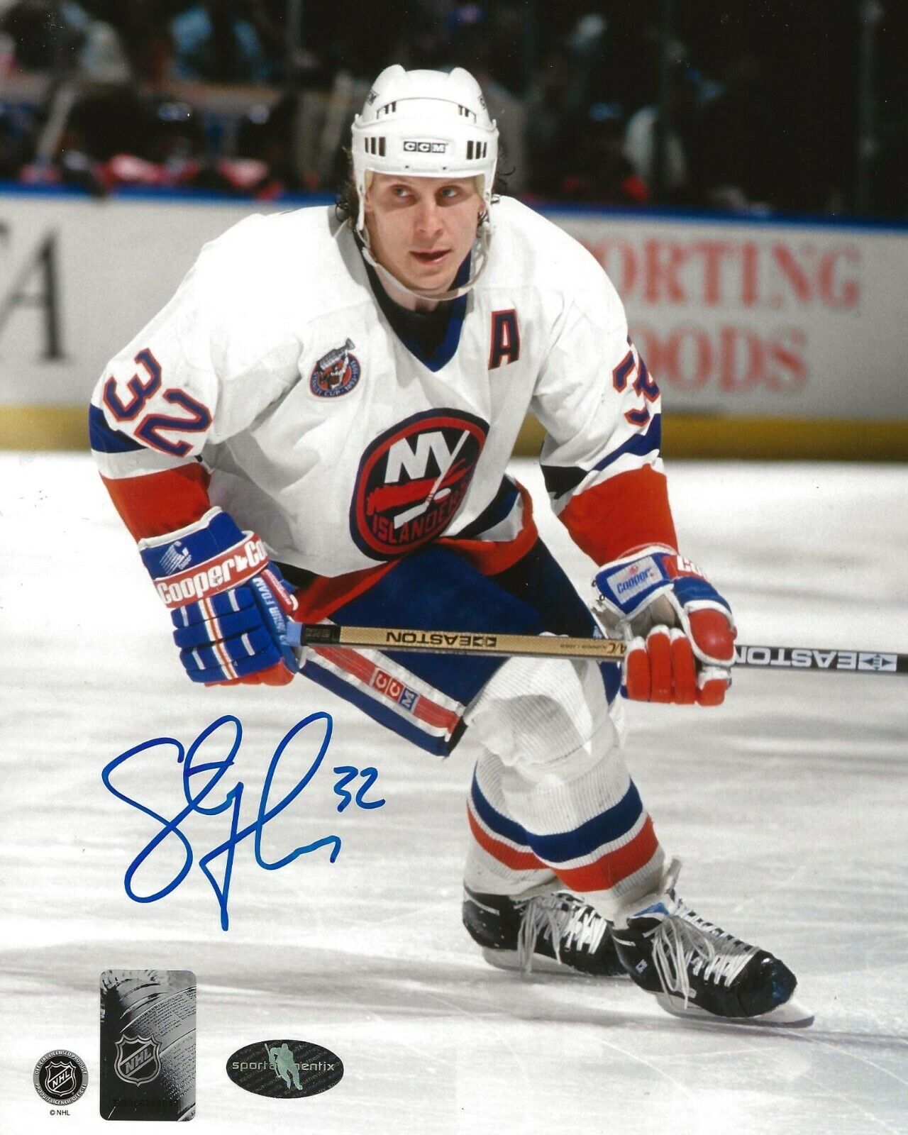 Steve Thomas signed New York Islanders 8x10 Photo Poster painting autographed