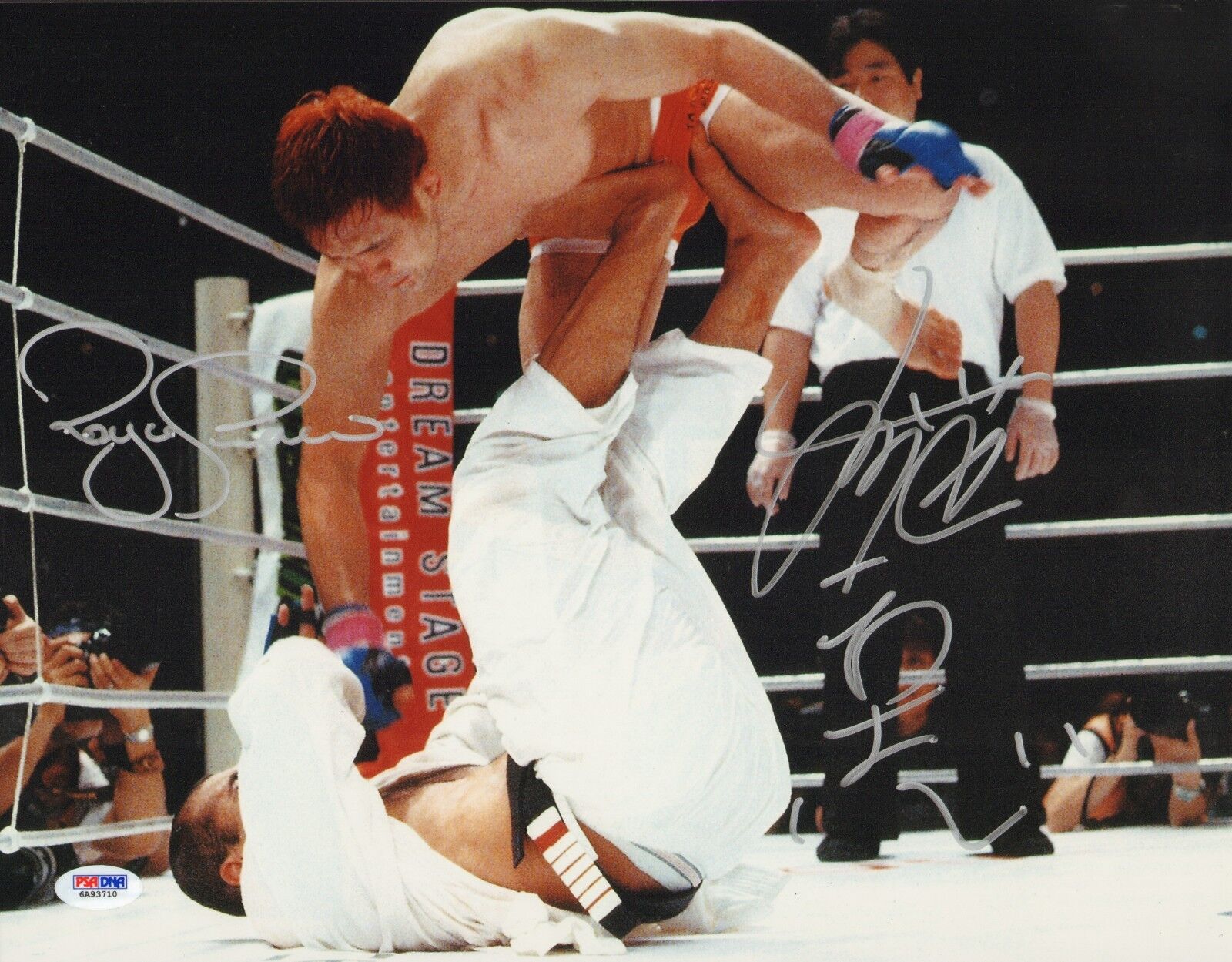 Kazushi Sakuraba Royce Gracie Signed 11x14 Photo Poster painting PSA/DNA COA Pride UFC Picture 1