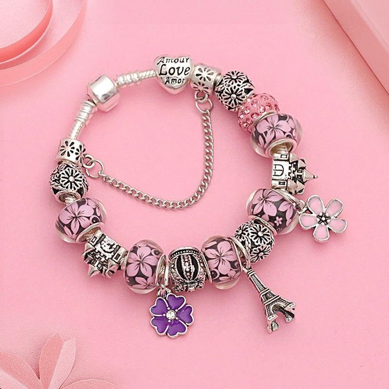 Eiffel Tower and cherry blossoms Bracelet