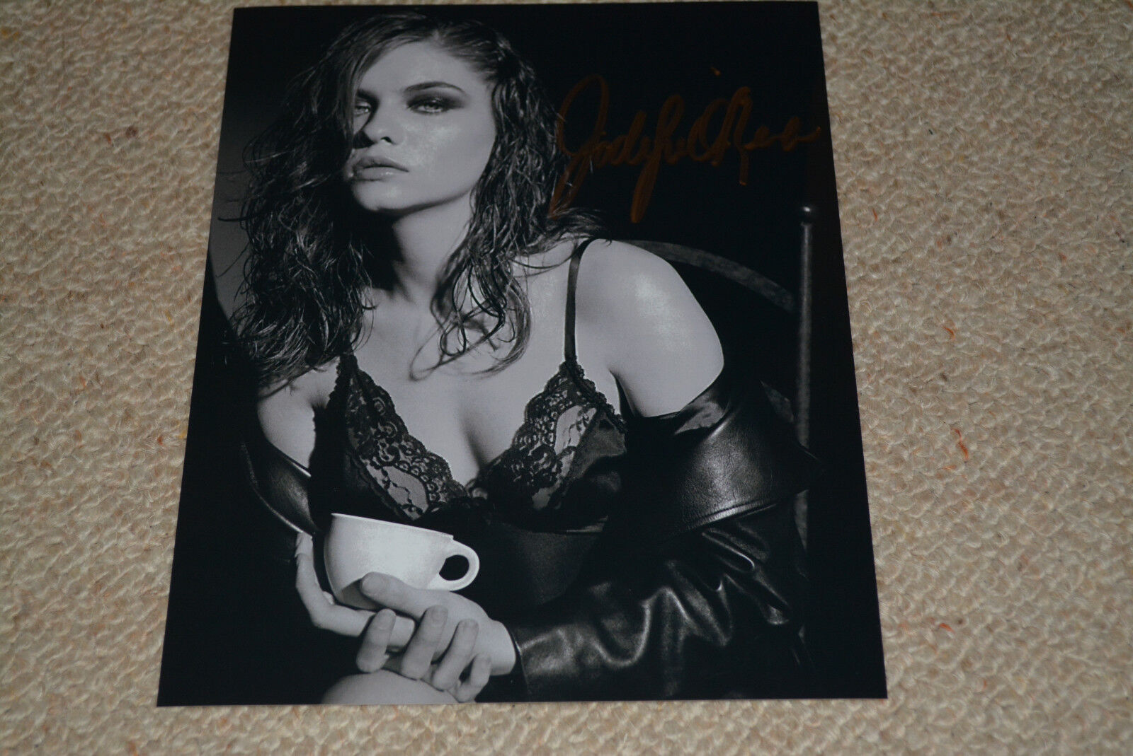 JODI LYN O′KEEFE signed autograph In Person 8x10 (20x25cm) VAMPIRE DIARIES