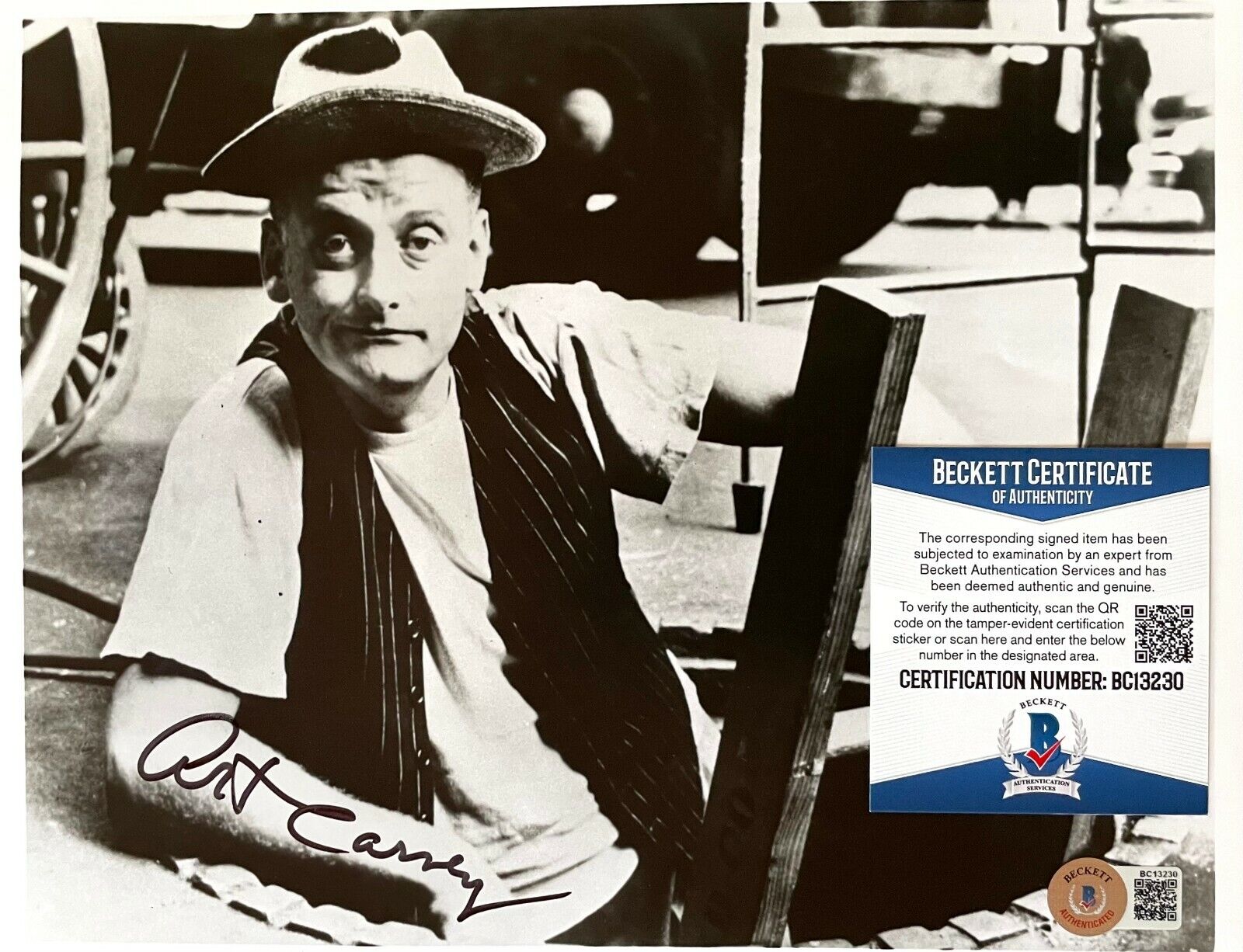 Art Carney (1918-2003) Honeymooners Original Signed 8X10 Photo Poster painting w/Beckett COA