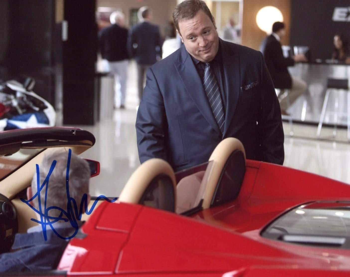 Kevin James ACTOR COMEDIAN autograph, signed Photo Poster painting