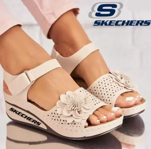 SKETCHERS 2025 ÚJ NYÁRI NAGY MÉRETŰ SZANDÁL DIVATOS ÉKSZANDÁL