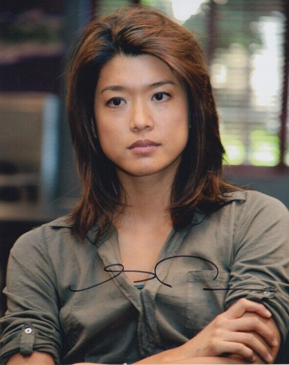 Grace Park (Hawaii Five-0) signed 8x10 Photo Poster painting in-person