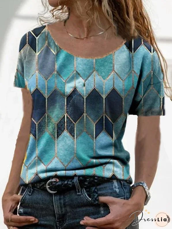 Retro Geometric Print Casual Tee for Women