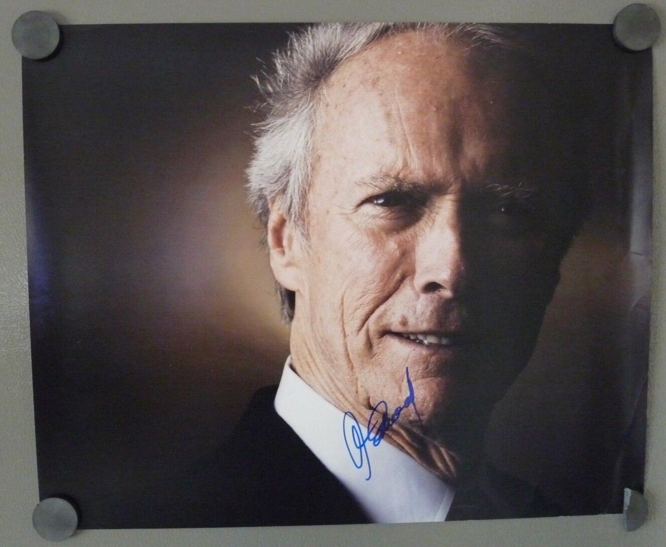 Clint Eastwood Signed Autographed 16x20 Photo Poster painting Beckett Certified READ