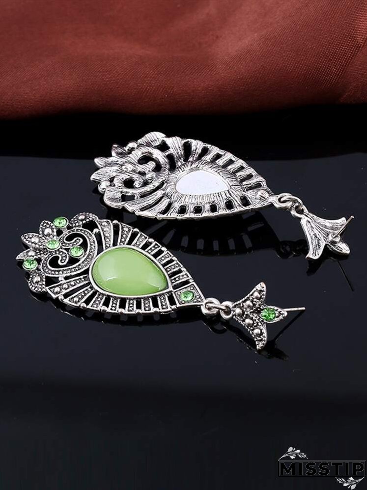 Rhinestone Detail Water Drop Earrings