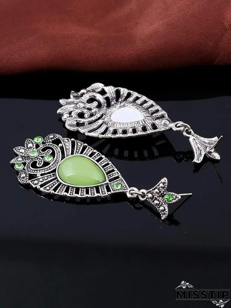 Rhinestone Detail Water Drop Earrings