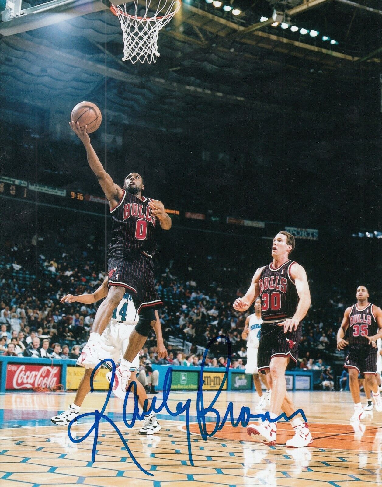 RANDY BROWN signed (CHICAGO BULLS) BASKETBALL *LAST DANCE* 8X10 Photo Poster painting W/COA #3