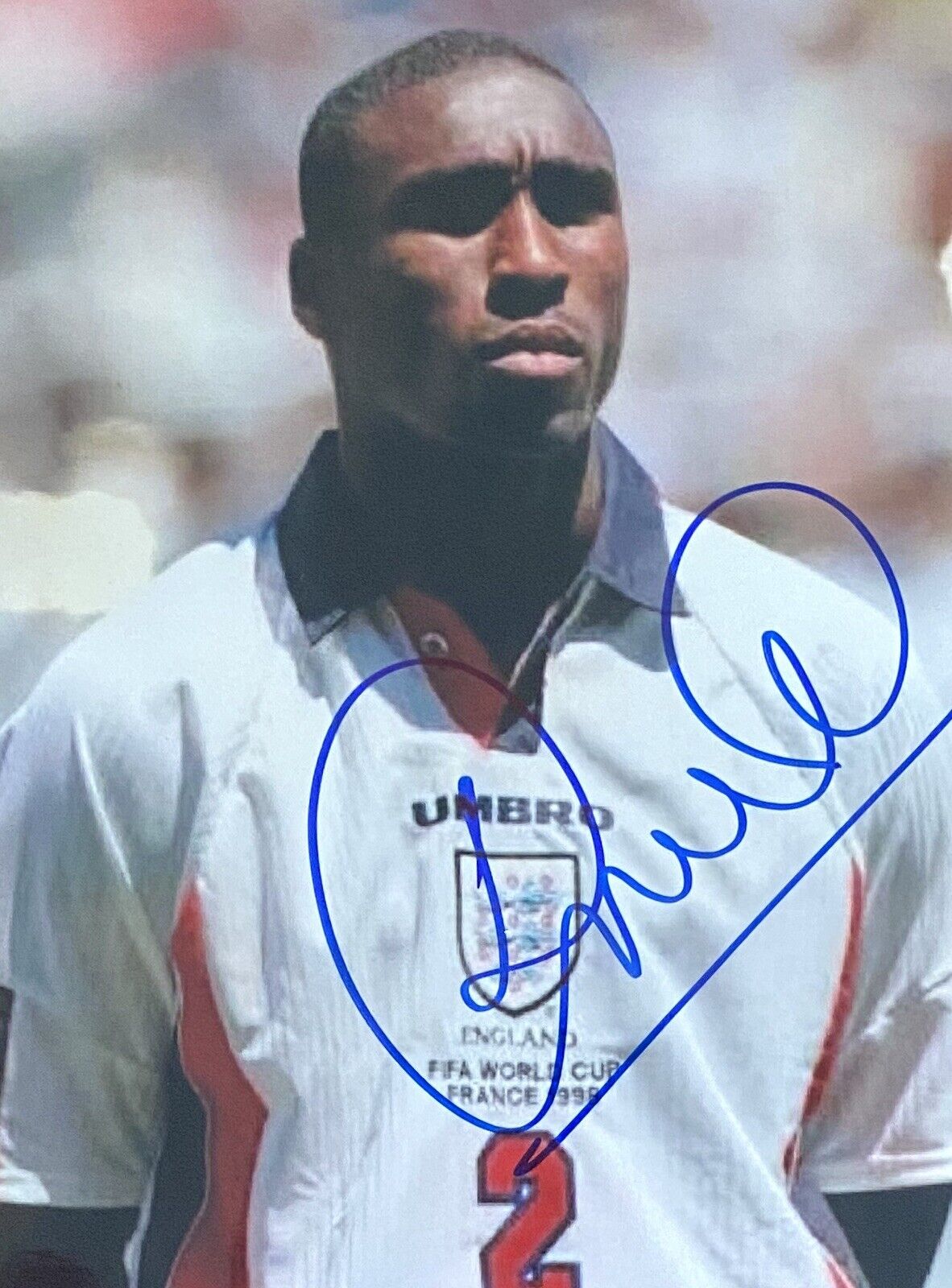 Sol Campbell Genuine Hand Signed England 6X4 Photo Poster painting