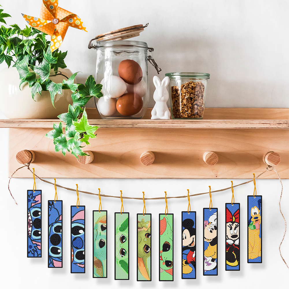 15 pcs Diamond Painting Bookmarks Disneyland – Jules' Diamond Art