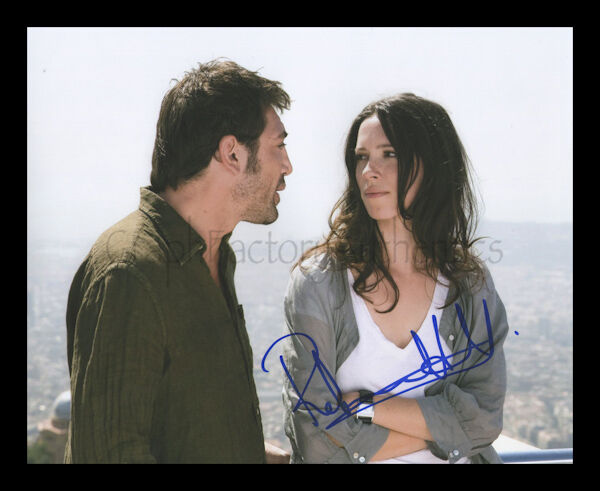 Rebecca Hall *THE TOWN MOVIE* Signed 8x10 Photo Poster painting COA GFA PROOF! H4