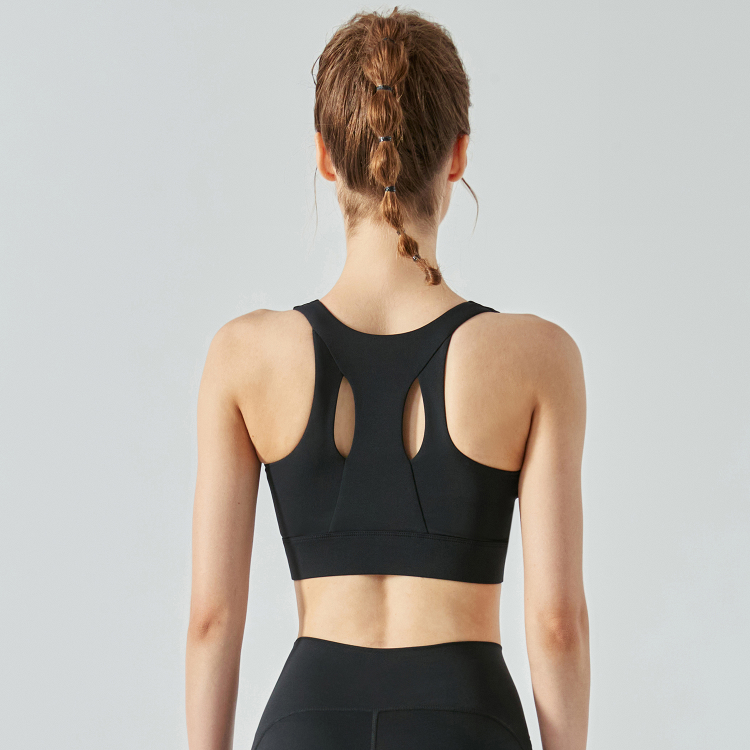 Shop Black high support shockproof front zip workout sports bra with removable cups online on Hergymclothing