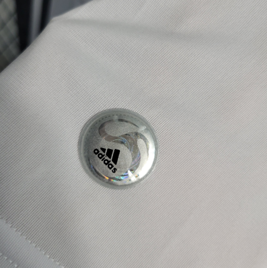 Retro 09/10 Real Madrid Home Long Sleeve Football Shirt Thai Quality