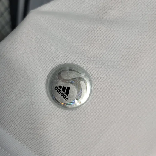 Retro 09/10 Real Madrid Home Long Sleeve Football Shirt Thai Quality