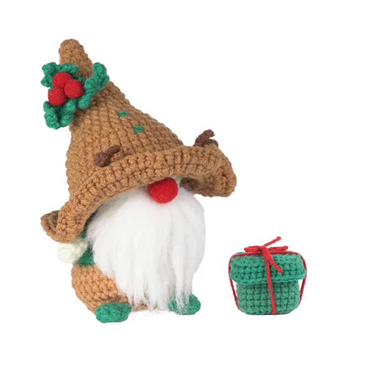 YarnSet - Christmas Crochet Kit For Beginners - Christmas Gnome