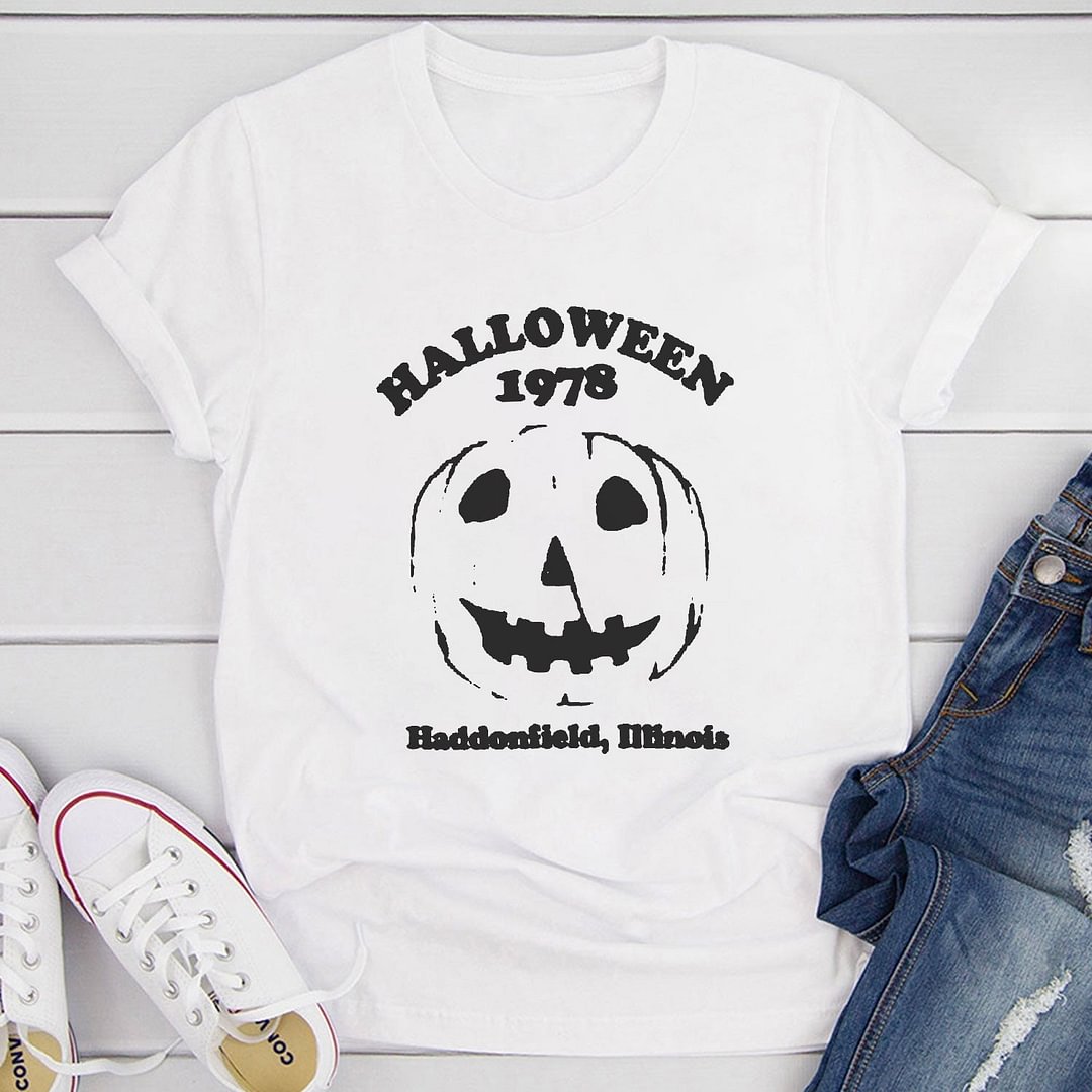 Halloween 1978 Holiday Spooky Myers Pumpkin Haddonfield Classic Women T-shirt