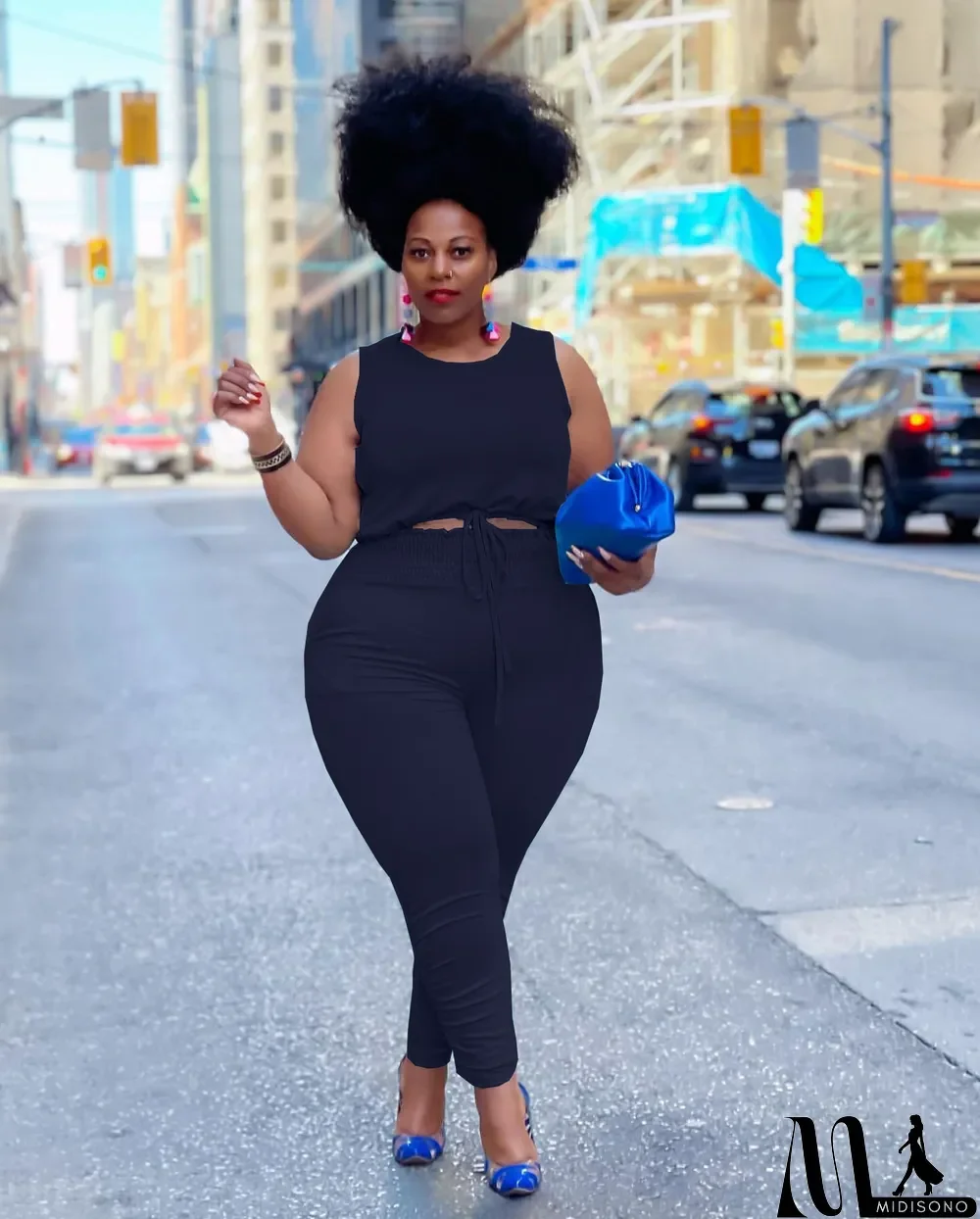 MidiSono - Plus Size Solid Sleeveless Two Piece Pants Set