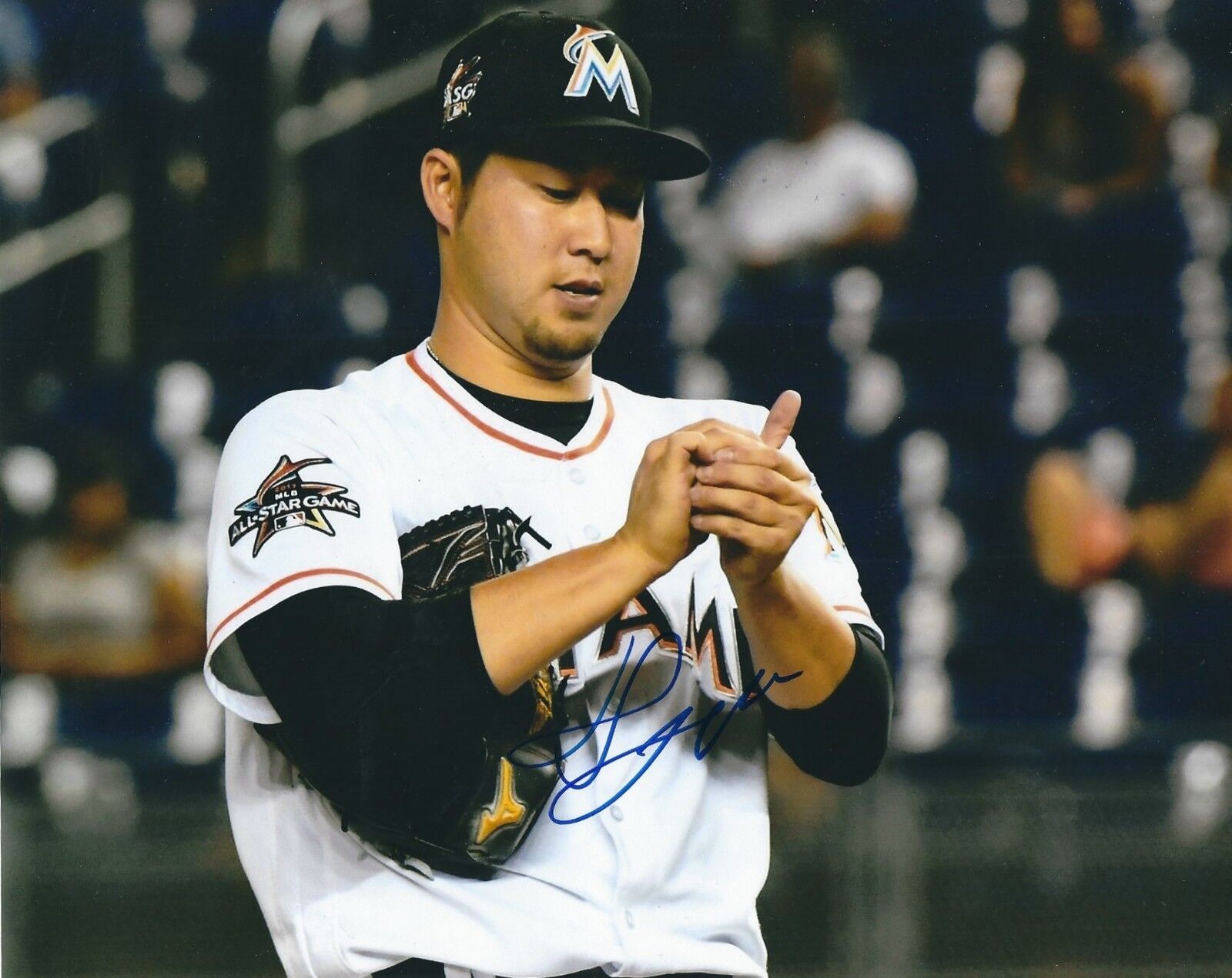 Signed 8x10 JUNICHI TAZAWA Miami Marlins Photo Poster painting - COA