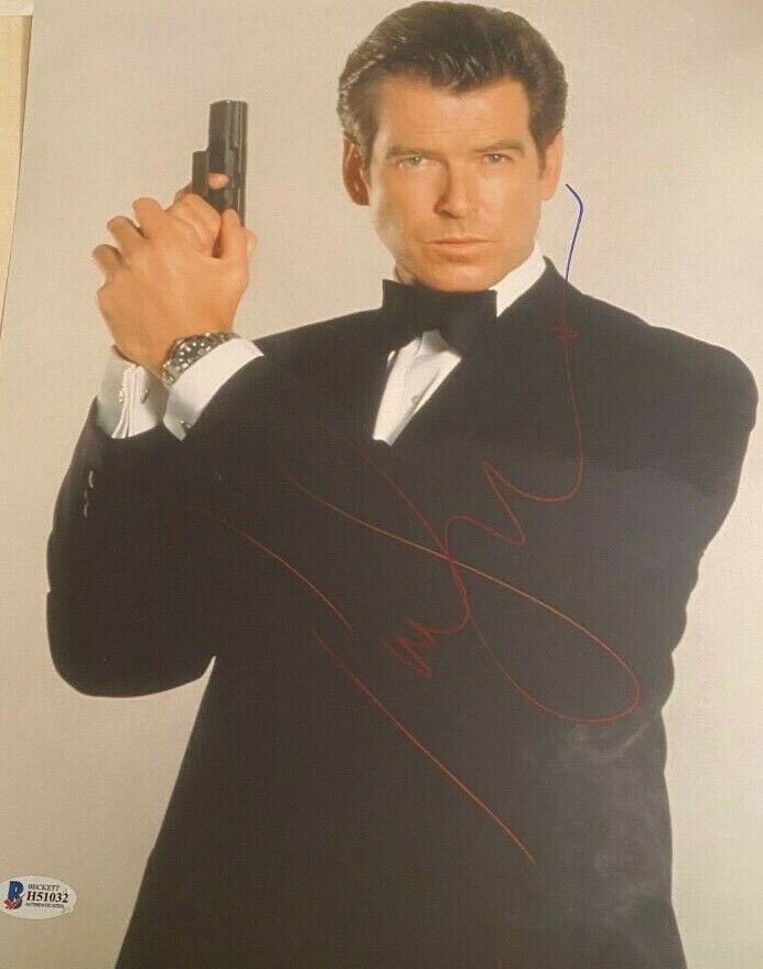 Pierce Brosnan signed autographed 11x14 Photo Poster painting James Bond Beckett Authenticated