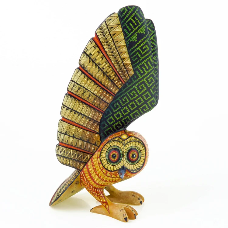 Beautiful Owl - Oaxacan Alebrije Wood Carving - Nestor Melchor