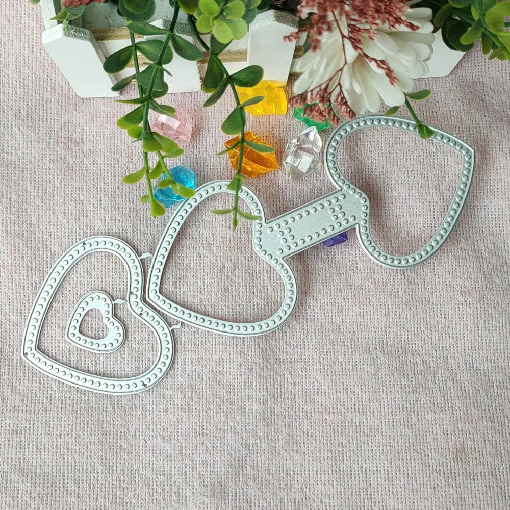 New Die Cut Metal Cutting die keychain shaker Heart Paper Key Chain Scrapbook Paper Craft Card Punch Art Knife Cutter