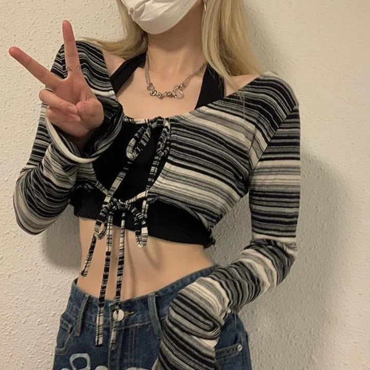 Long Sleeve T-shirts Women Tops Tees Design Vintage Streetwear Button Clothes Striped Girls All-match Casual
