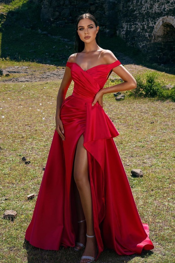Luluslly Off-the-Shoulder Red Prom Dress Long Split With Ruffle