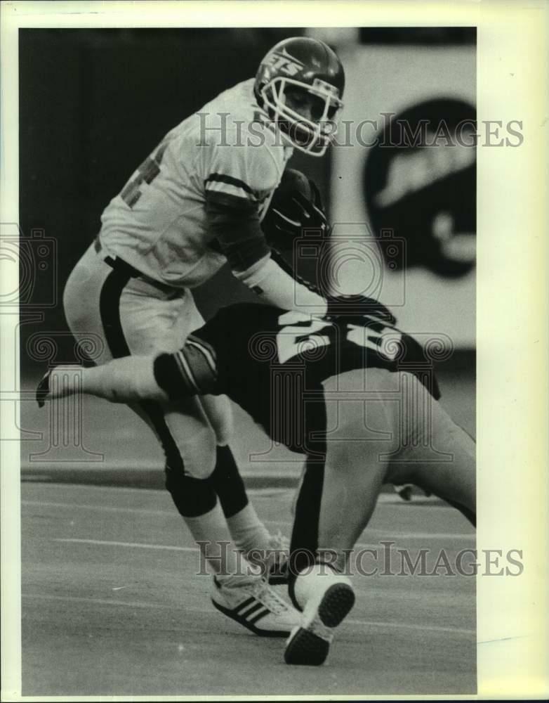 Press Photo Poster painting man McNeil, Football's New Jersey Jets, Tackled by Steelers