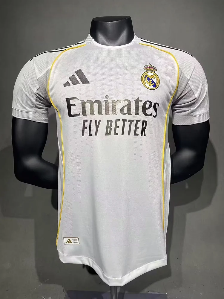 25/26 Real Madrid Home Player Edition