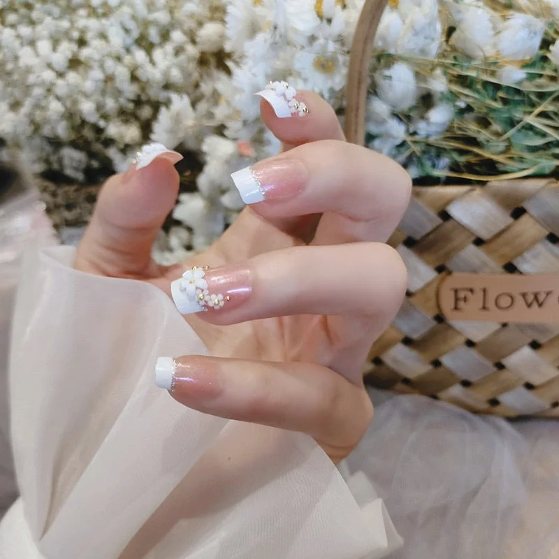 Bride Shining Rhinestone Wedding False Nails Ladies Simple Fashion French Fake Nails White Beige Acrylic Nail Tips With Glue-Nail Inspo