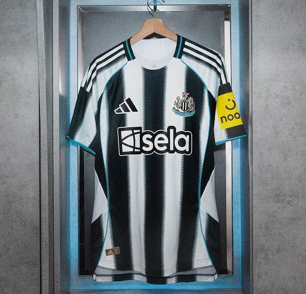 2025/2026 Newcastle United Home Soccer Jersey