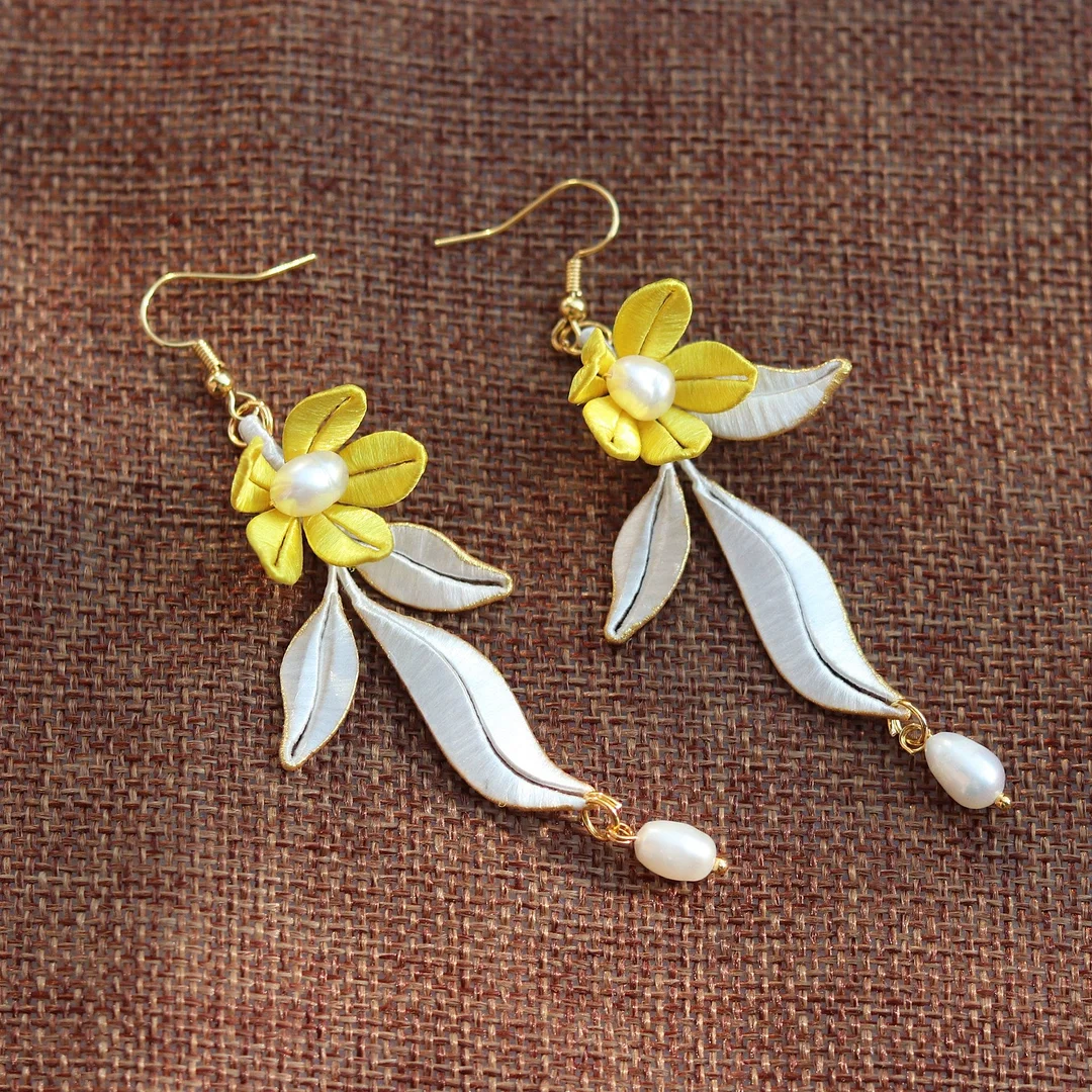 Wrapped Silk Flowers Earrings