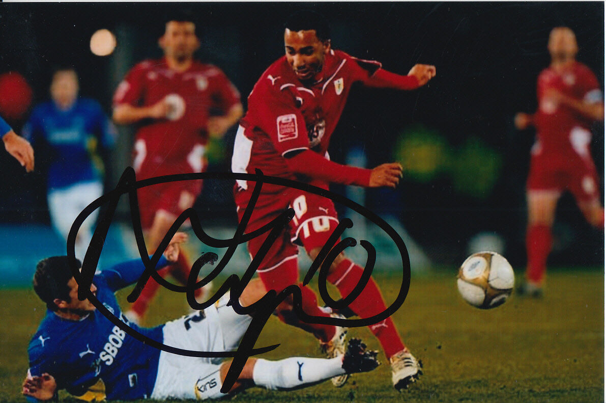 BRISTOL CITY HAND SIGNED NICKY MAYNARD 6X4 Photo Poster painting 1.