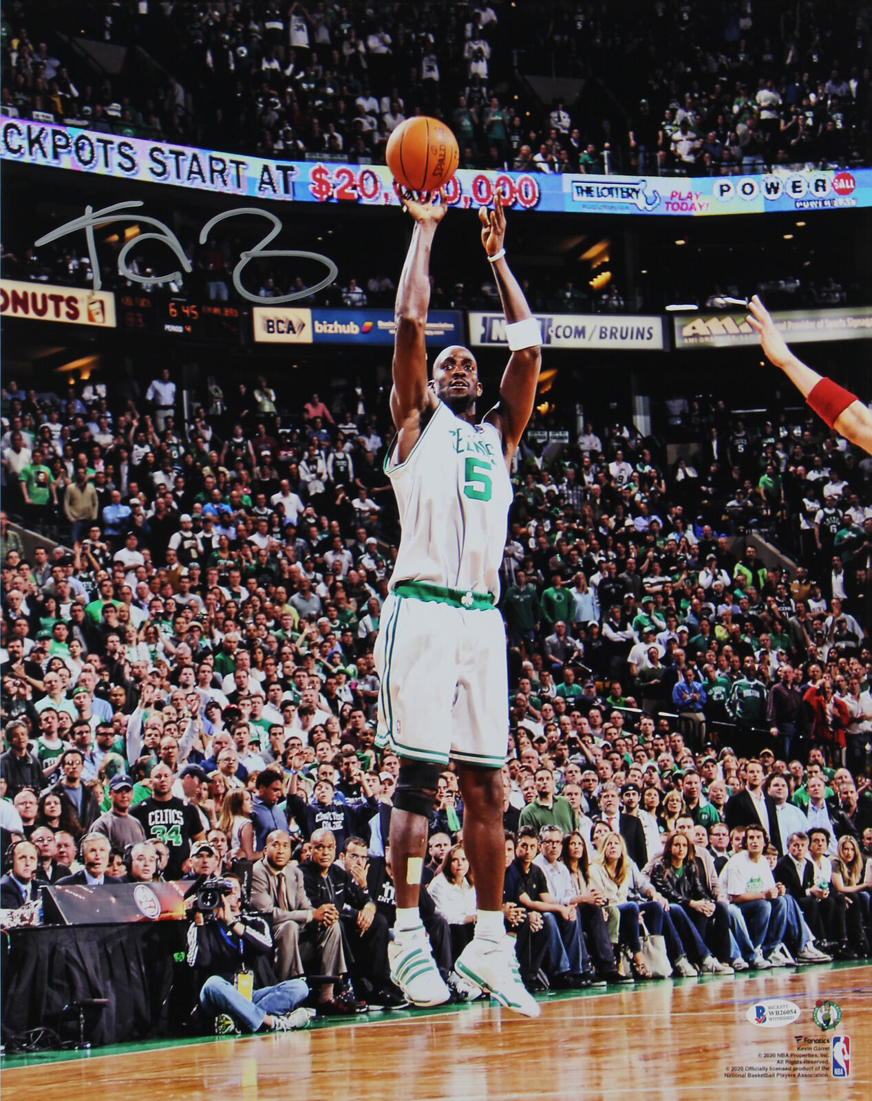 Celtics Kevin Garnett Authentic Signed 16x20 Photo Poster painting Shooting HOF BAS Witnessed