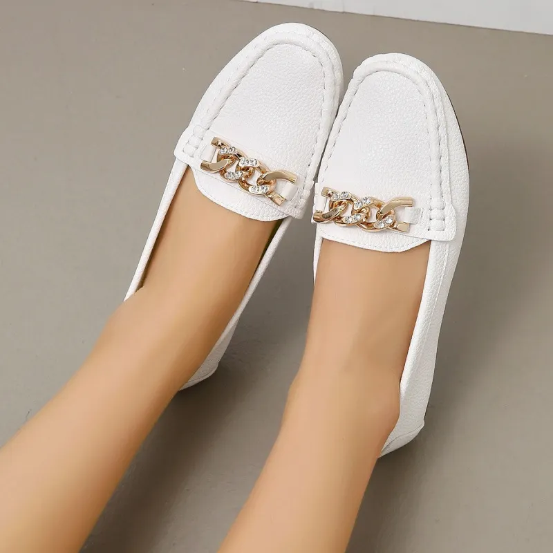 Breakj Breakj And Autumn New Bean Shoes Women's Version Of The Round Head Low Metal Chain Casual Mother Singles Women For A Long Time