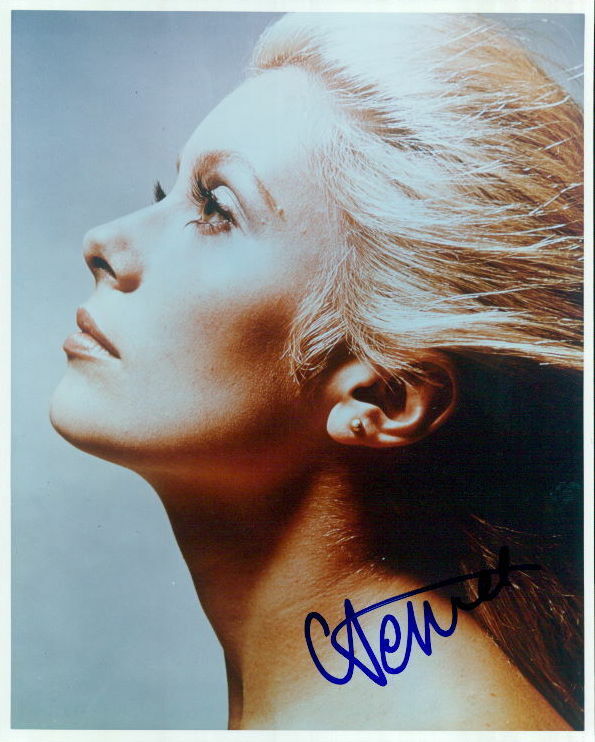 Catherine Deneuve signed 8x10 Photo Poster painting In-person