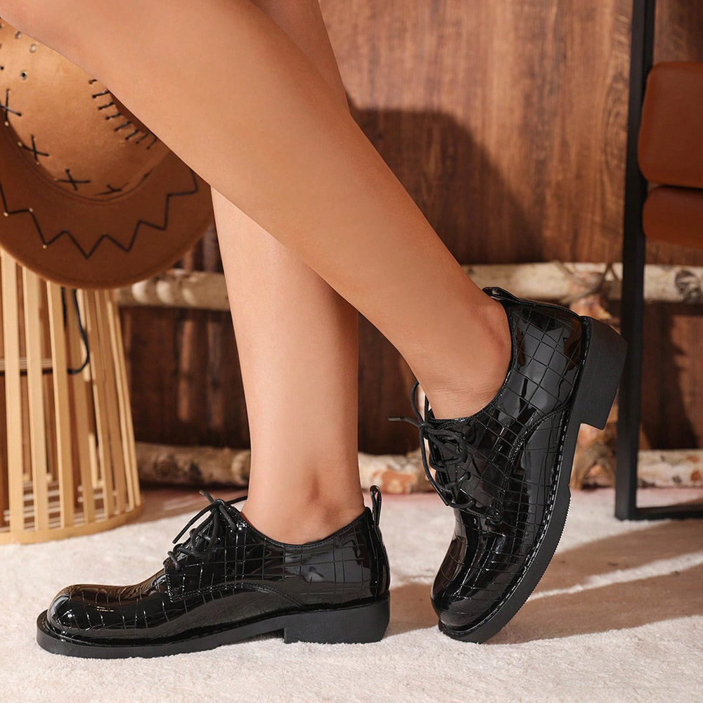 Black Patent Leather Round Toe Low Chunky Heel Lace Up Oxford Shoes Nicepairs