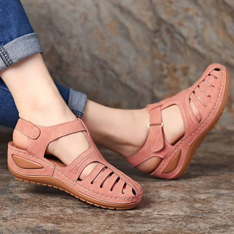 Qengg New Women Sandals Fashion Vintage Hollow Thick Sole Wedges Flats Casual Gladiator Walking Shoes Zapato Plano Mujer