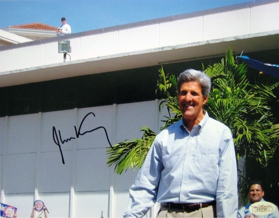 John Kerry Signed Senator Authentic Autographed 8x10 Photo Poster painting (JSA) #A33785