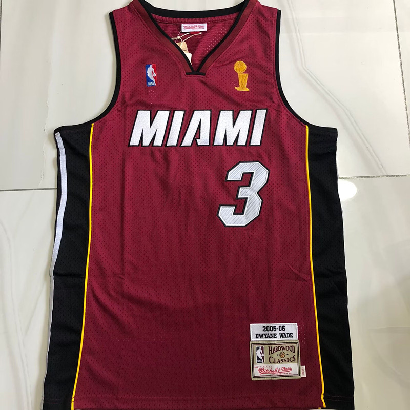 Dwayne Wade Miami Heat Red 3 MN