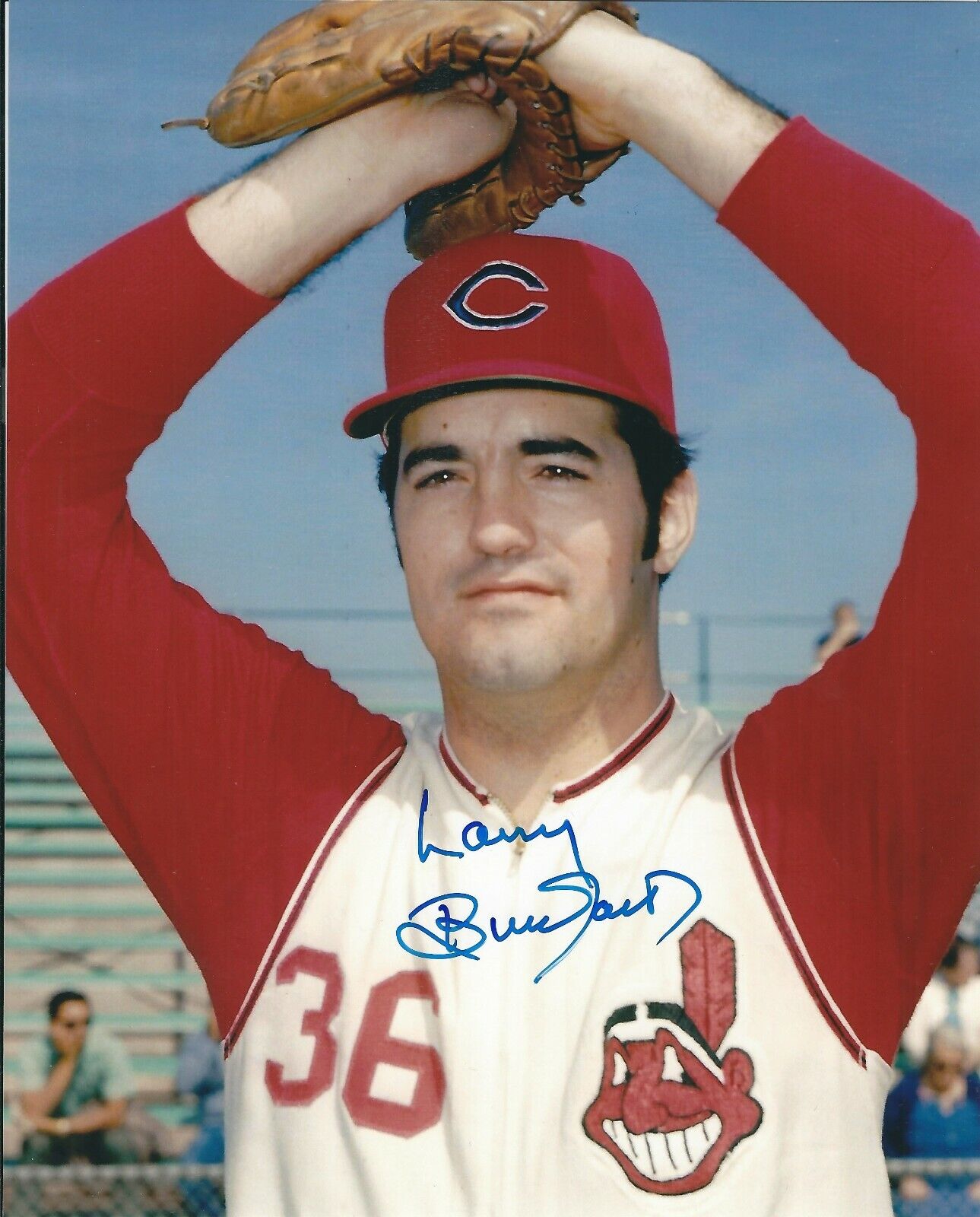 Autographed 8x10 LARRY BURCHART Cleveland Indians Photo Poster painting - COA