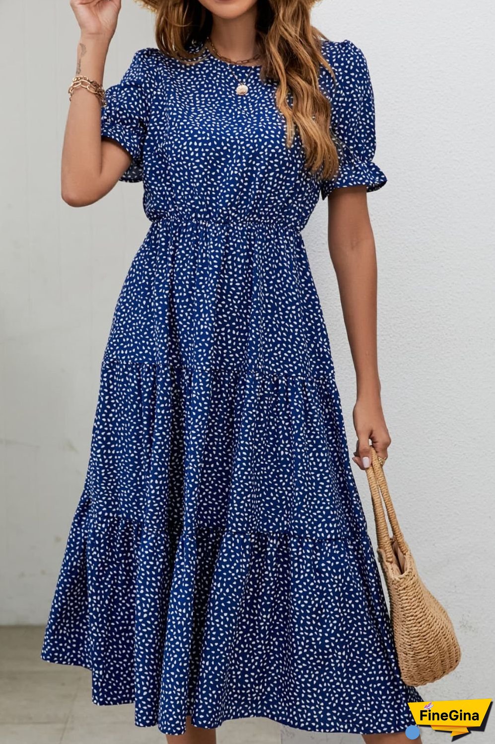 Trendy and insulated Dress